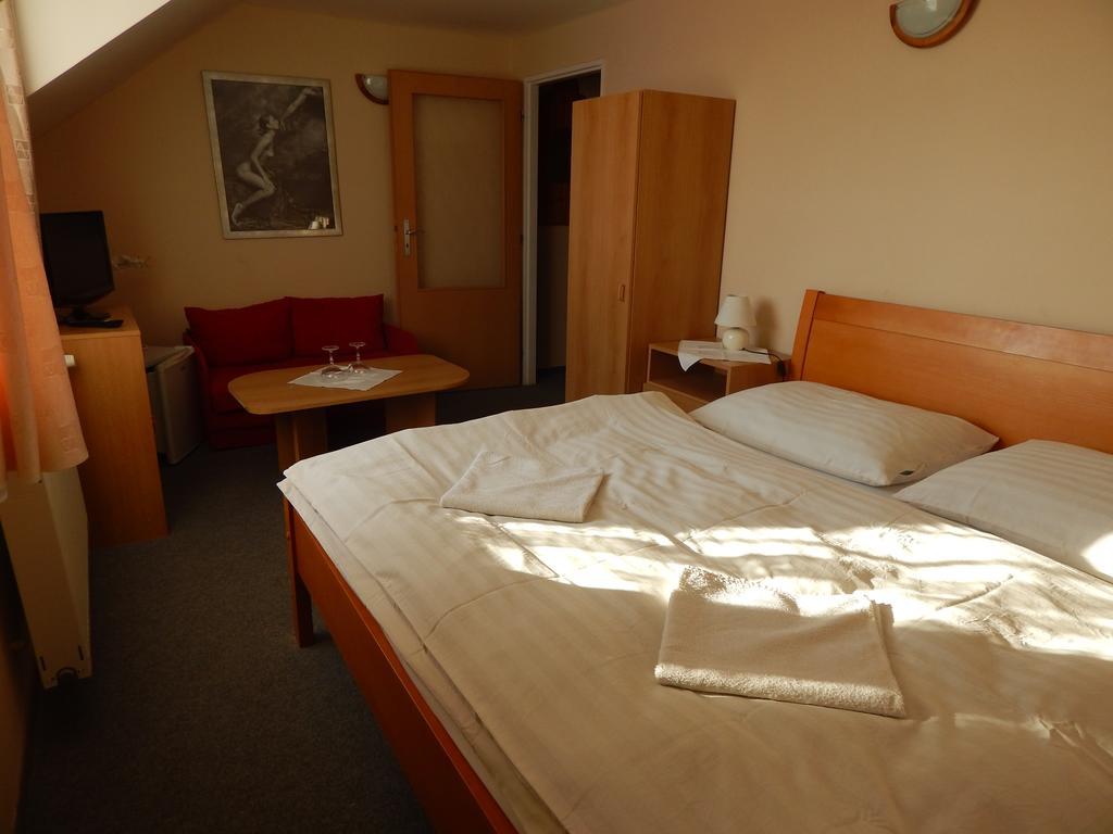 Penzion U Kasnych Mníšek pod Brdy Extérieur photo